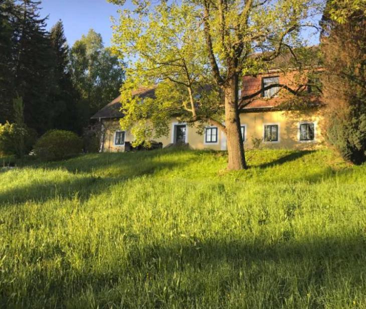 Homestay Im Gruenen Nah An Wien Brettwies